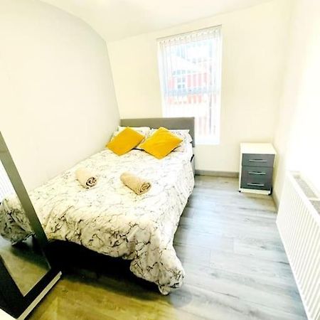 Entrepreneur Stays - 8 Guest House Liverpool Bagian luar foto