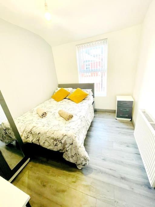Entrepreneur Stays - 8 Guest House Liverpool Bagian luar foto