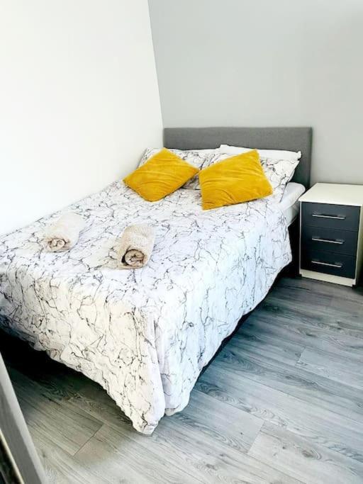Entrepreneur Stays - 8 Guest House Liverpool Bagian luar foto